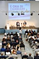 Fai click per vedere l'immagine &raquo;